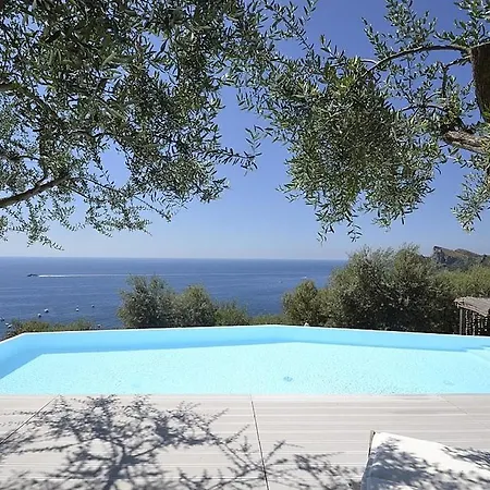 Villa Marina Del Cantone Sleeps 22 Pool Air Con