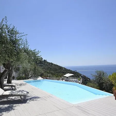 Villa Marina Del Cantone Sleeps 22 Pool Air Con Nerano